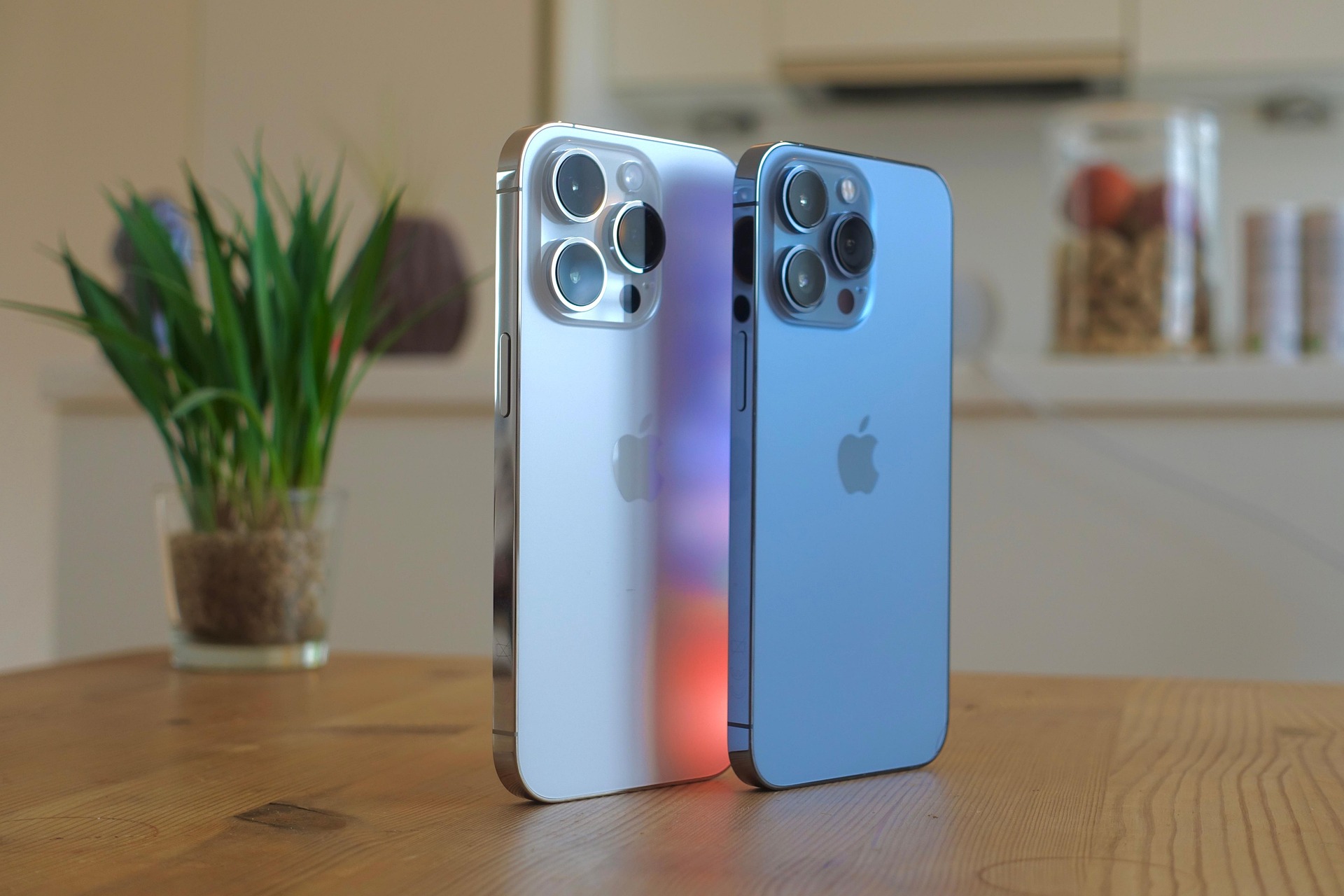 Qual iPhone comprar em 2025? Veja os Top 5!